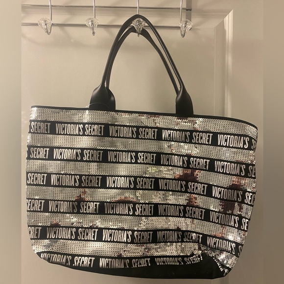 Victoria Secret Tote - Picture 1 of 2